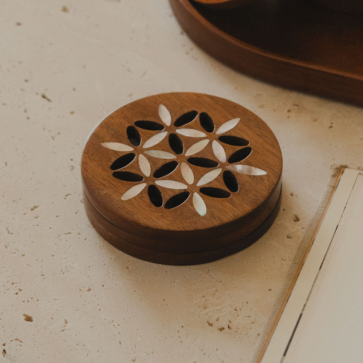 Lilya coaster