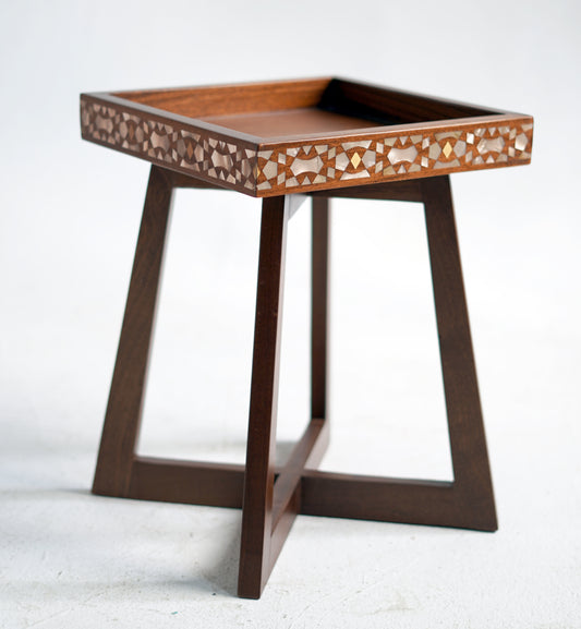 Qijmas side table